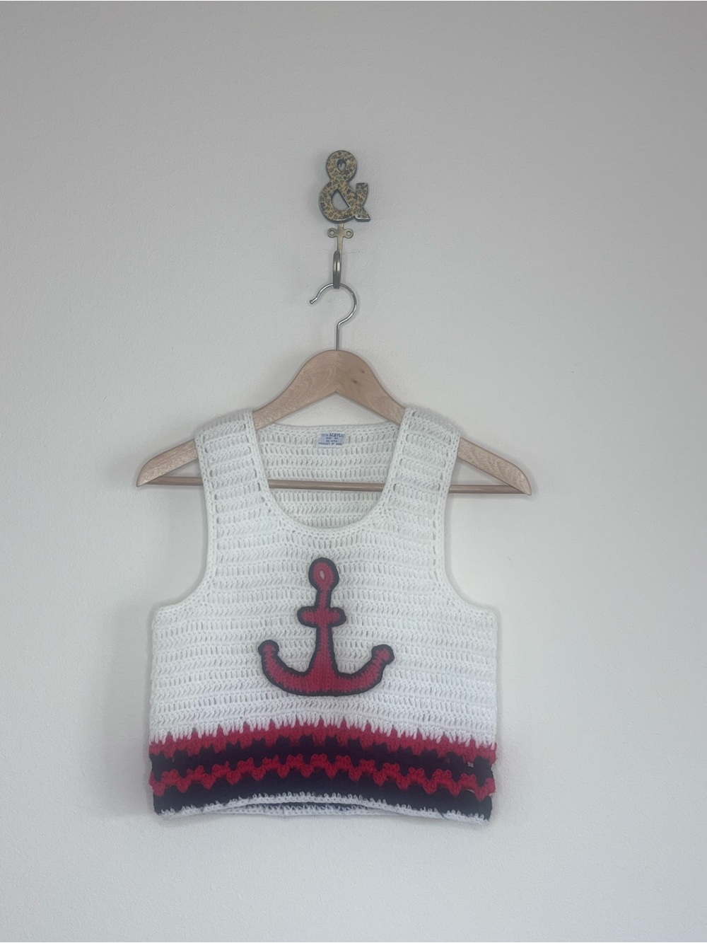 Handmade White Crochet Crop Tank with Red Anchor - Picture 3 of 7